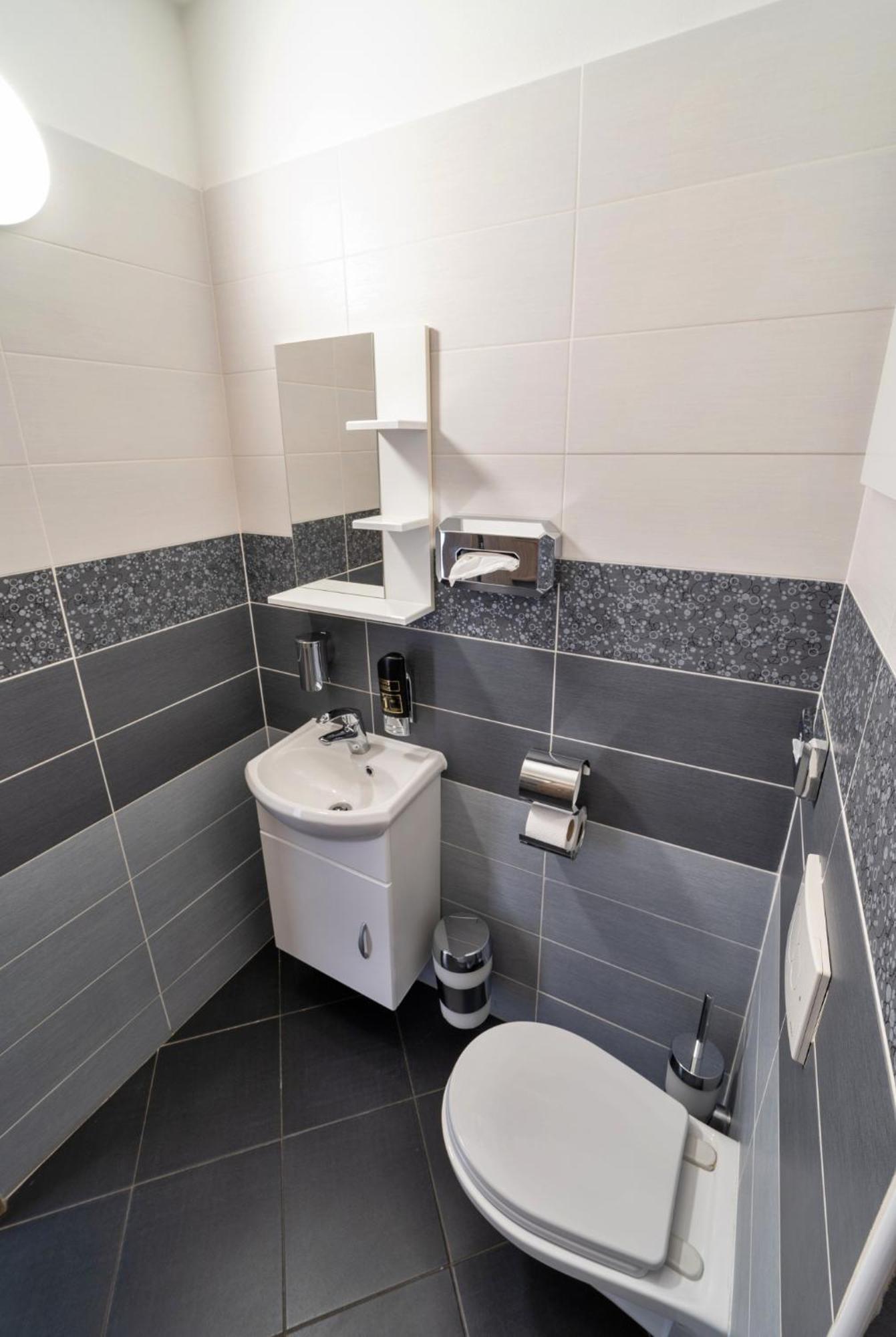 Hotel Formule Perštejn Zewnętrze zdjęcie