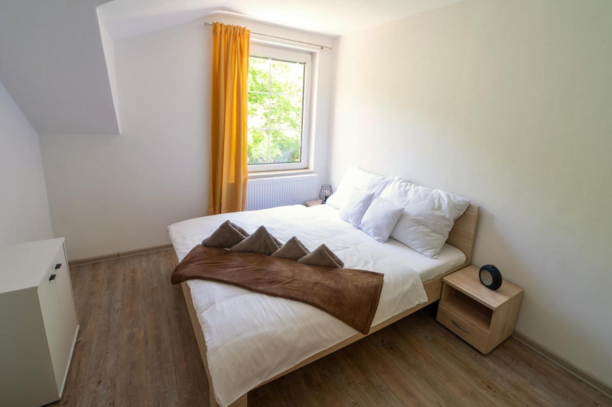 Hotel Formule Perštejn Zewnętrze zdjęcie